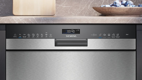 iQ500 Unterbau-Geschirrspüler 60 cm Gebürsteter Stahl SN45ZS07CE