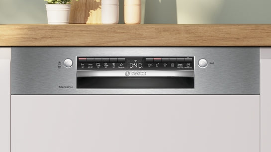 Serie 4 Teilintegrierter Geschirrspüler 60 cm Gebürsteter Stahl SMI4ECS28E