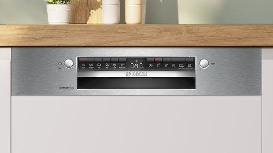Serie 4 Teilintegrierter Geschirrspüler 60 cm Gebürsteter Stahl SMI4EAS28E