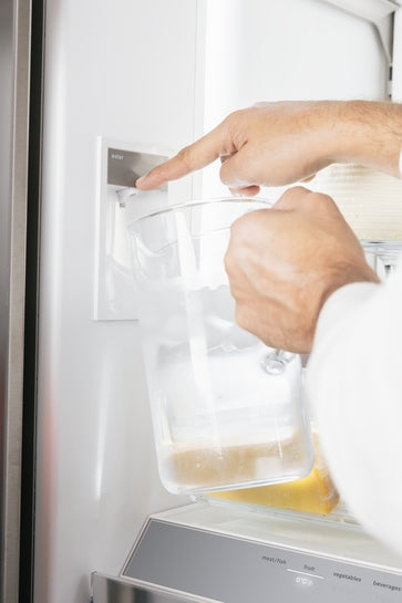 Serie 8 Kühl-Gefrier-Kombination, mehrtürig 183 x 90.5 cm Edelstahl KFF96PIEP