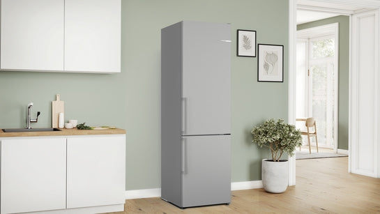 Serie 4 Freistehende Kühl-Gefrier-Kombination mit Gefrierbereich unten 203 x 60 cm Metall-Optik, Total No Frost  KGN39VLCT