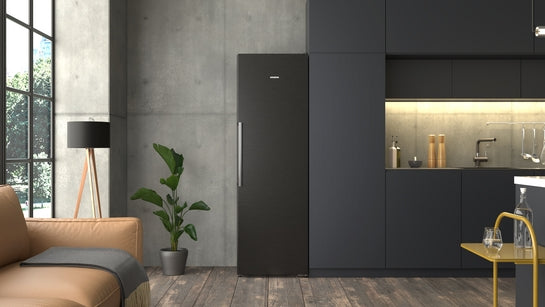 iQ500 Freistehender Gefrierschrank 186.2 x 59.5 cm Gebürsteter schwarzer Stahl AntiFingerprint GS36NAXCG